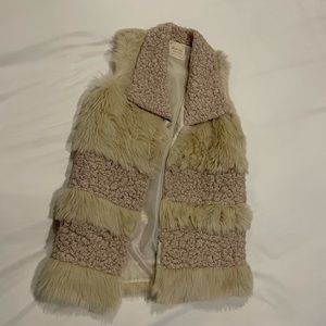 Altar’d State Faux Fur Vest Size Medium